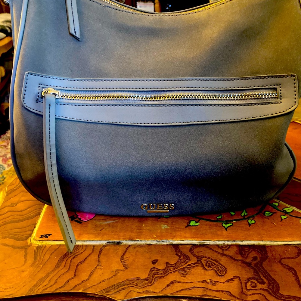 Guess shoulder bag